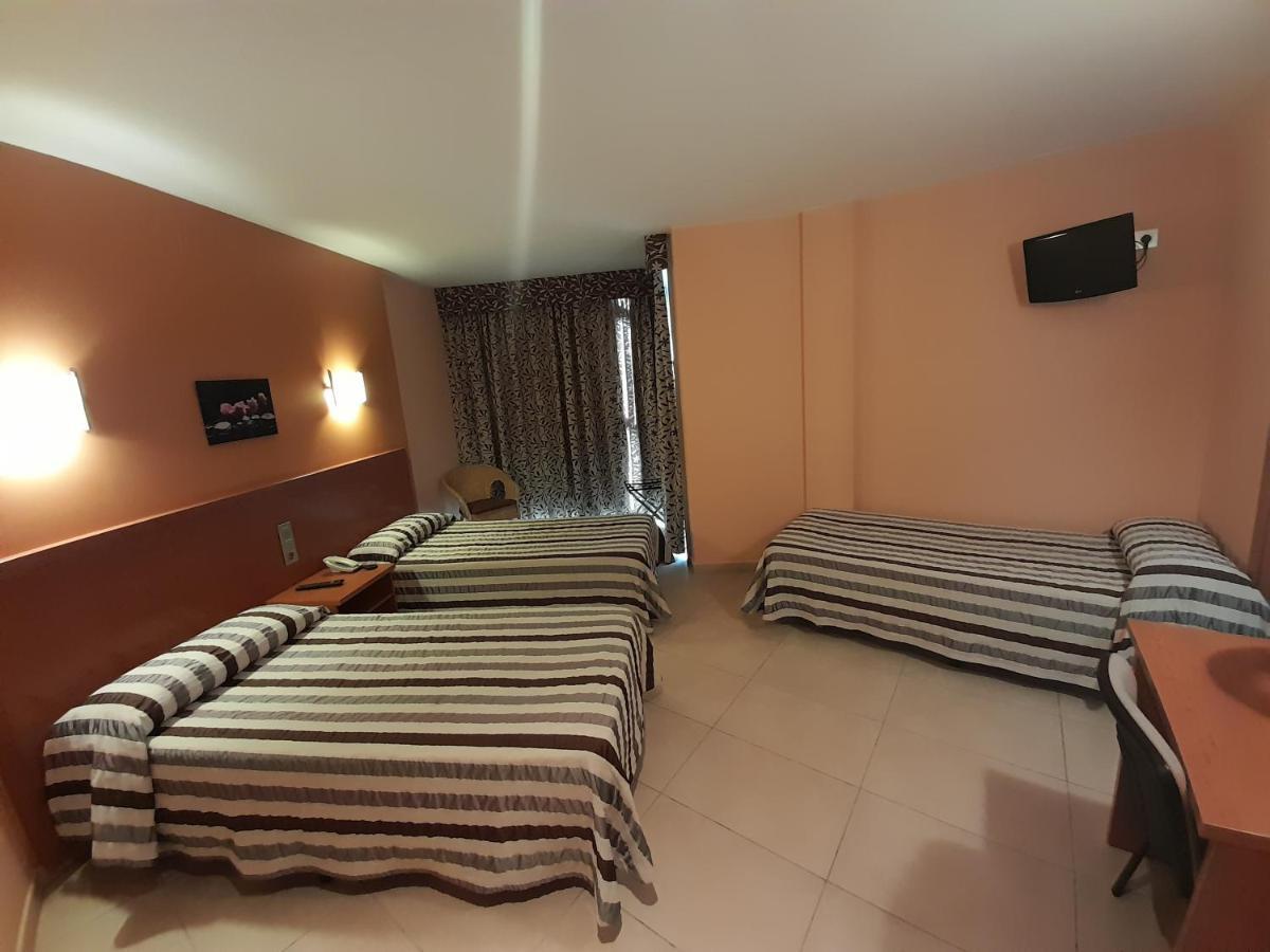 Hotel Avenida Morella Екстериор снимка