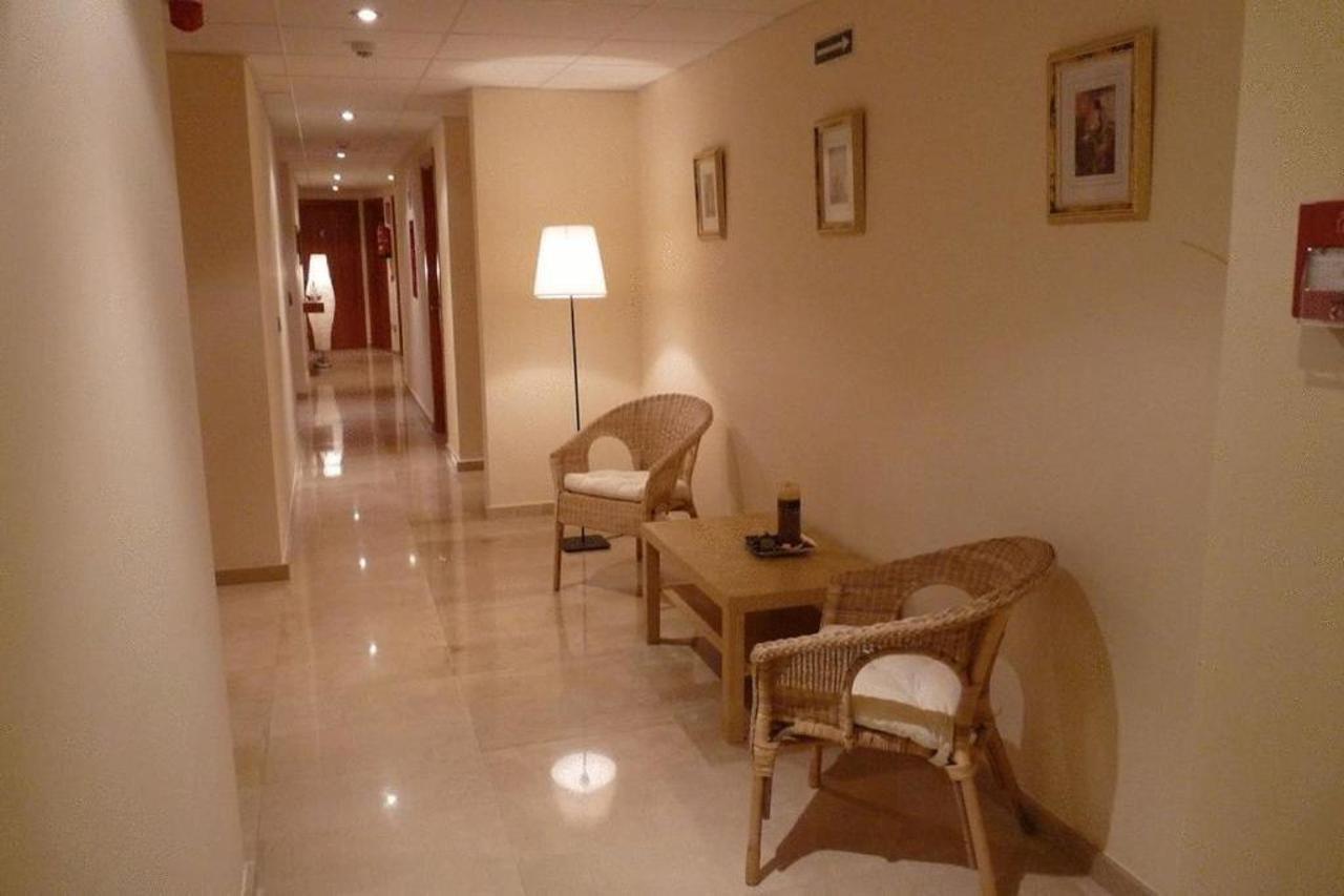 Hotel Avenida Morella Екстериор снимка